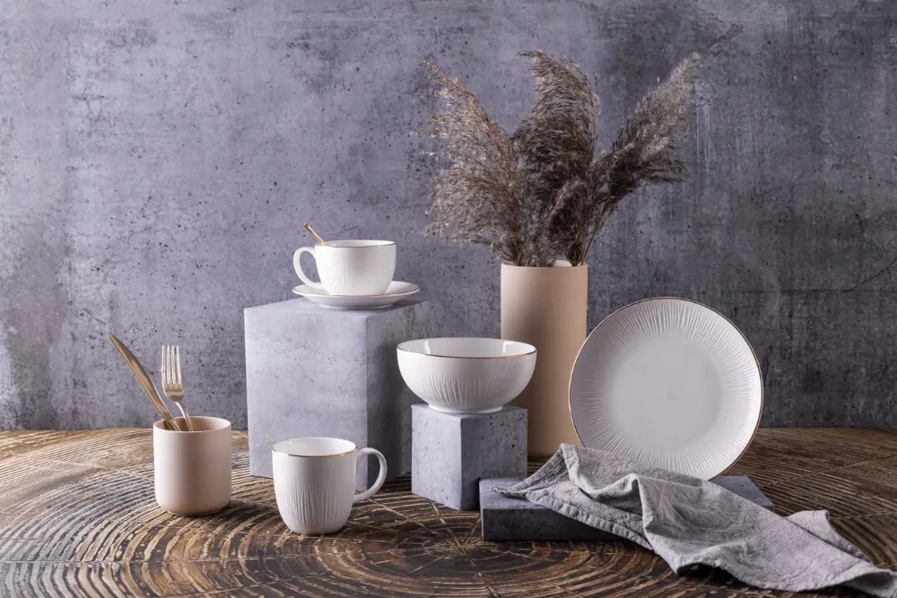 Porcelana, fajans, ceramika - jak rozpoznać różnicę i jakość wykonania? 
